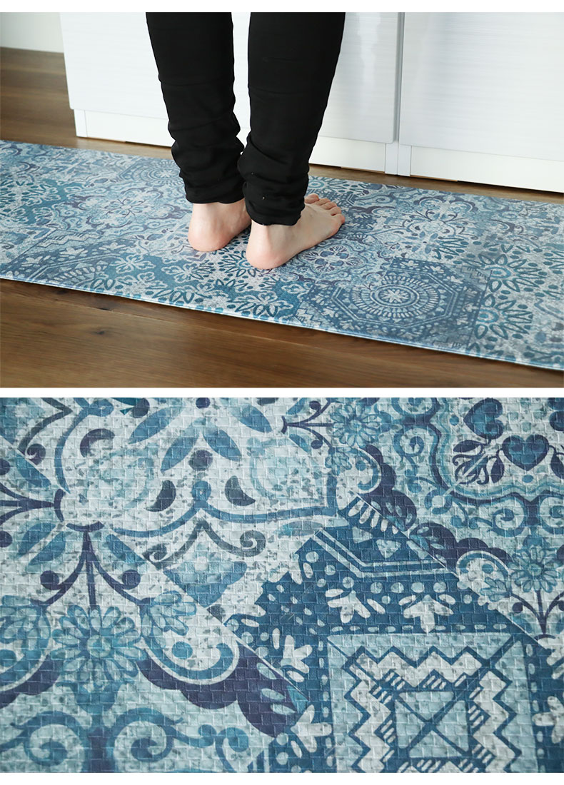 45x180cm PVCキッチンマット アラベスクの使用例